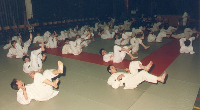 19880600_training.jpg