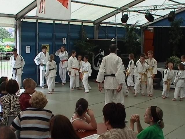 20020623_west2.jpg